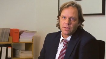 Unfallregulierung durch die Haftpflichtversicherung, Anwalt Dr. Hartmann aus Oranienburg berät 